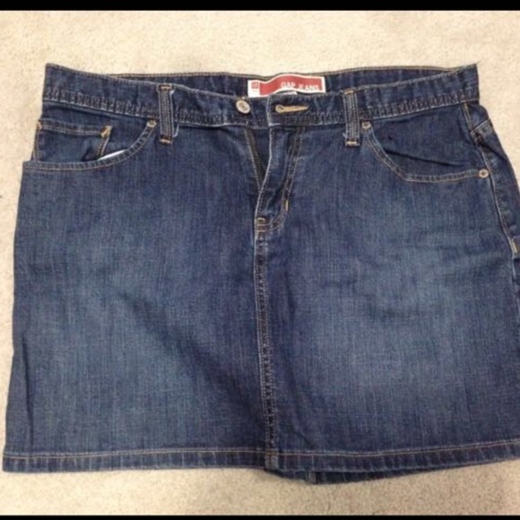 Gap jean skirt